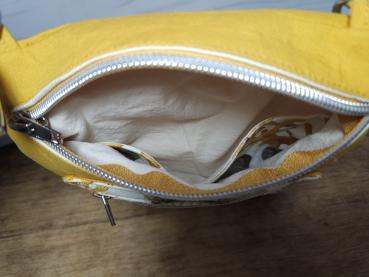 Preview: Gürteltasche gelb